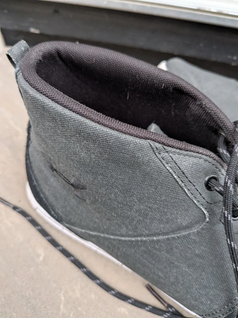 Under Armour Men's Black Canvas Chukka Boots